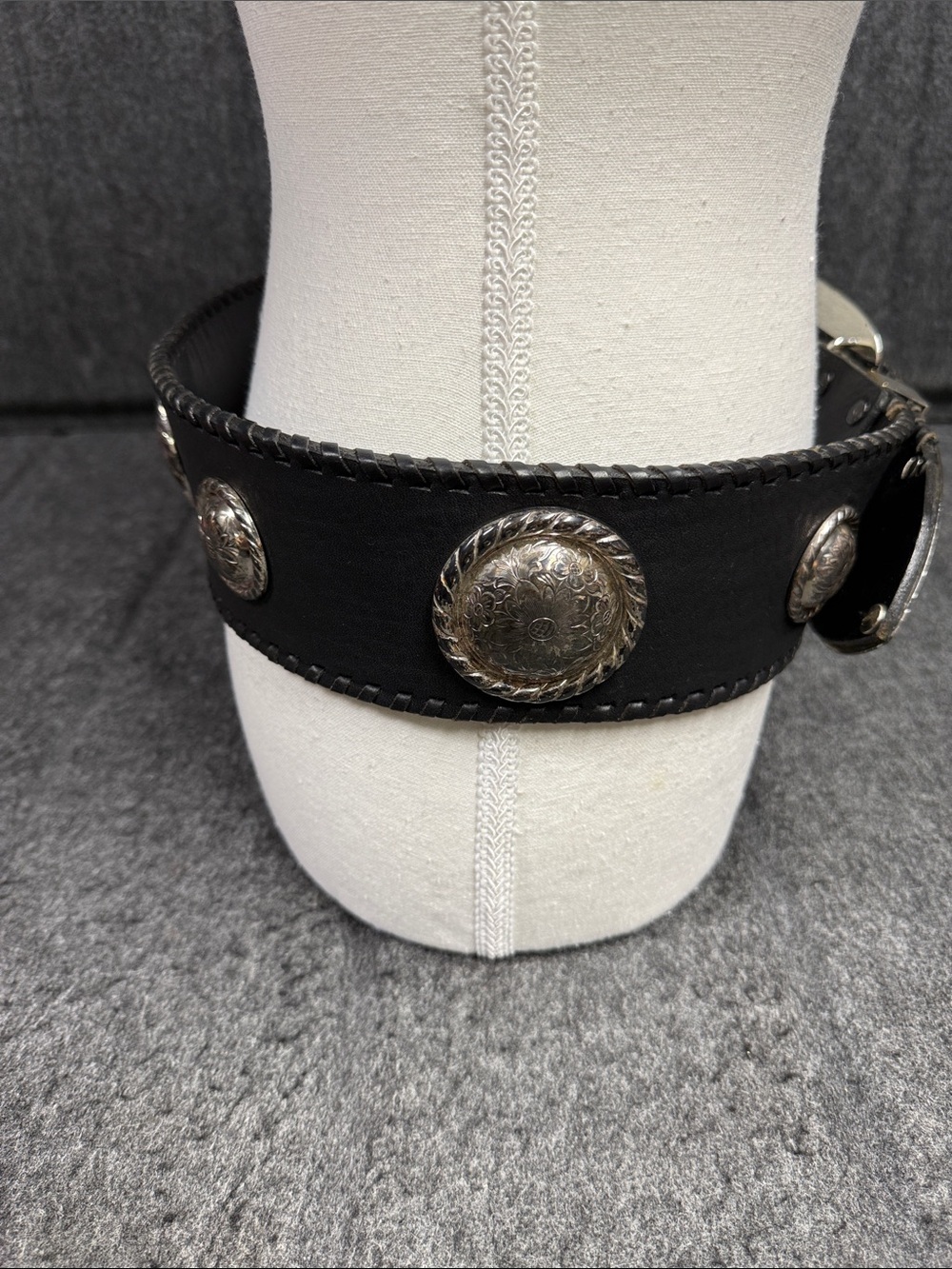 “VINTAGE”. Big AL Vintage Western Black Leather Belt with Silver Engraved Buckle - Picture 5 of 16